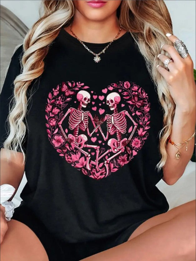 Amour Valentine Graphic Tee